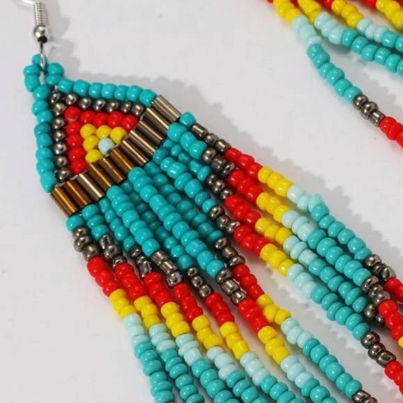 NWT Beaded Fringe Earrings - Picture 5 of 5